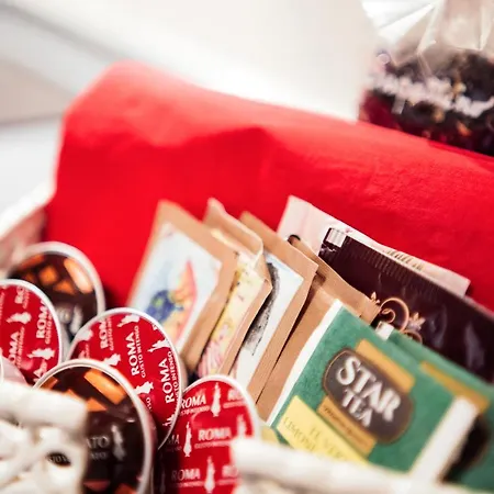 Costiglioli & Elegant Duplex Lägenhet *