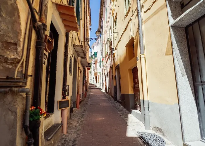 Apartamento Guesthost - Costiglioli & Elegant Duplex *