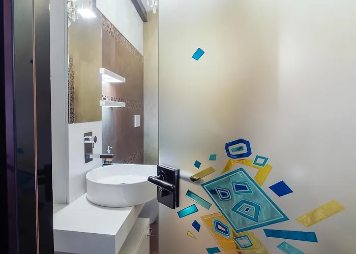 Guesthost - Costiglioli & Elegant Duplex Apartamento