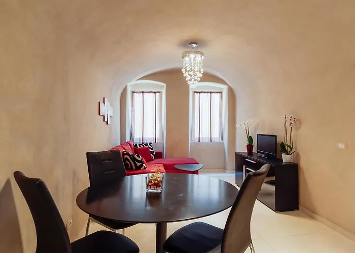 公寓 Guesthost - Costiglioli & Elegant Duplex 圣雷默