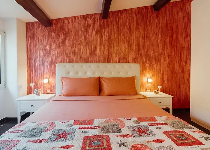 公寓 Guesthost - Costiglioli & Elegant Duplex